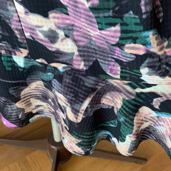 Outback Red sleeveless dress - Picture 8 of 9